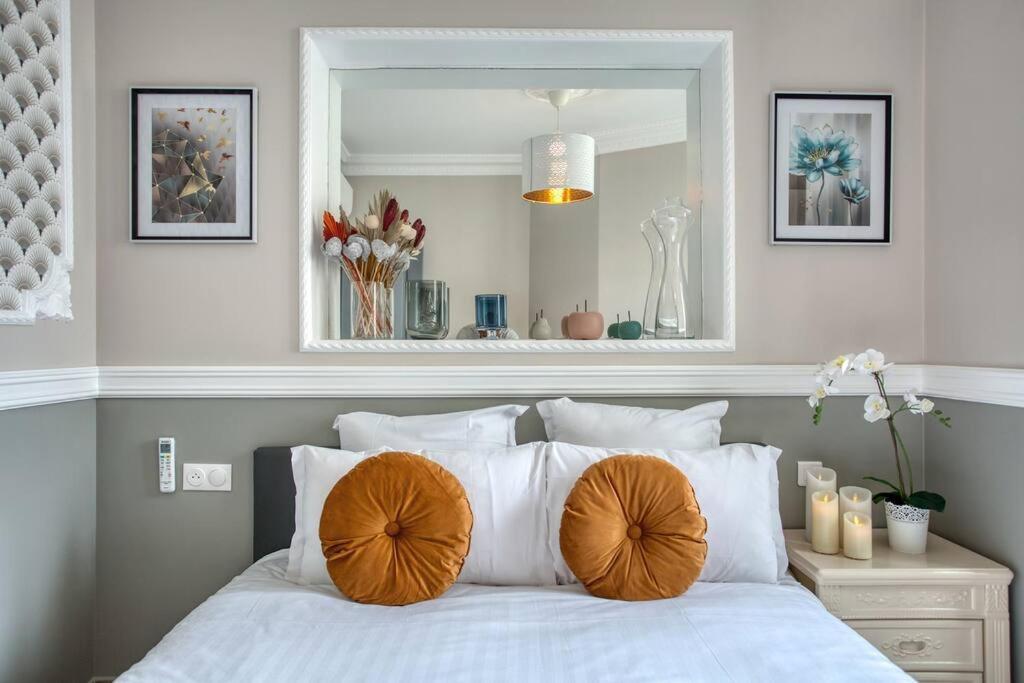 Charming Apart New 2 Bedrooms With Aircon Paris Eksteriør billede